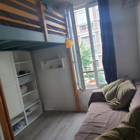 Cosy Studio In The North Of The City Of Light * Paris